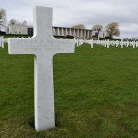Mackerer grave