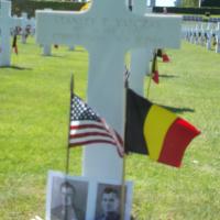 Stanley Yaszyak grave