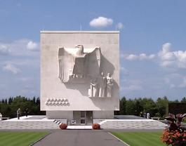 hero image for ardennes cemetery